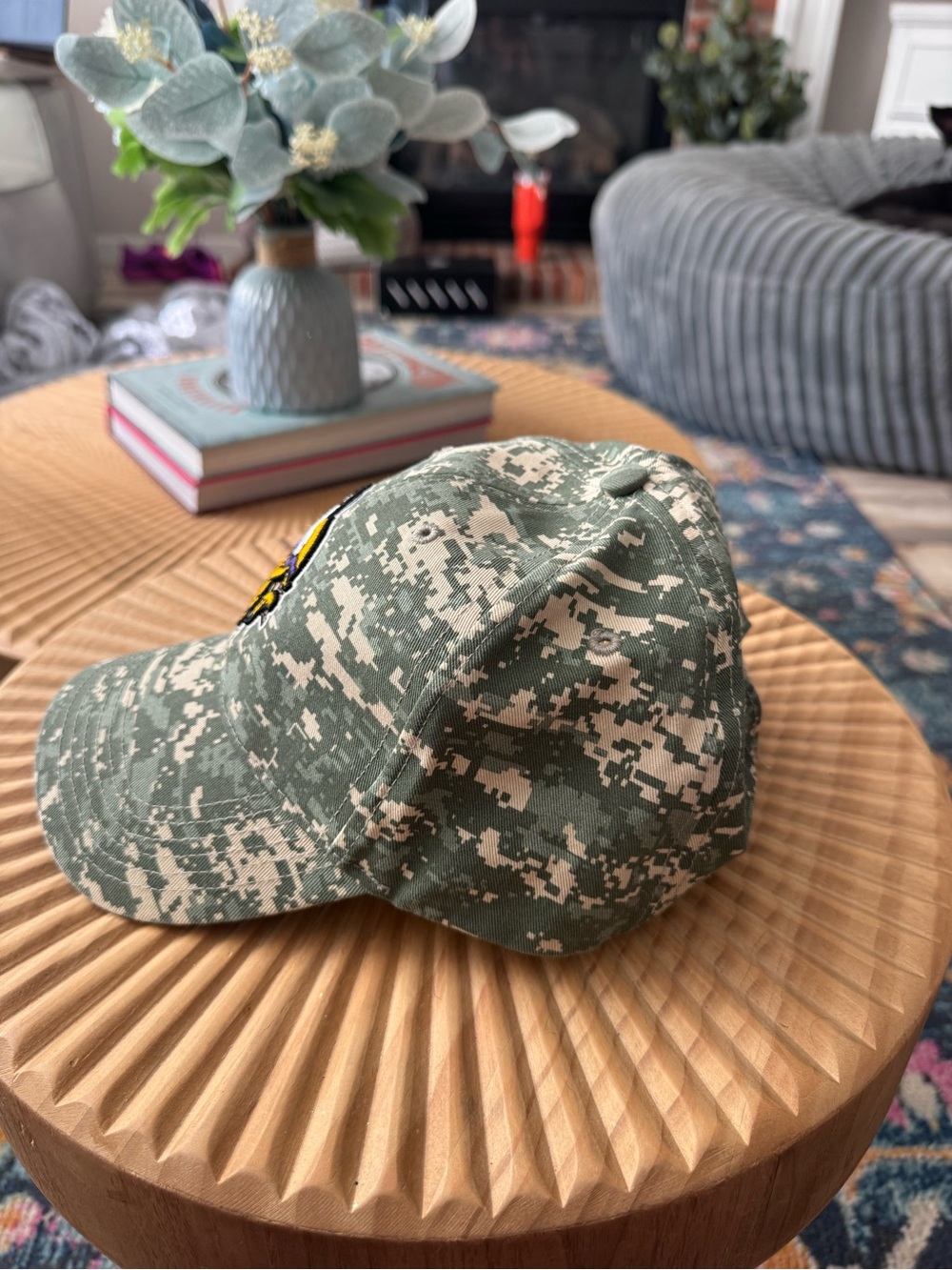 Minnesota Vikings Salute to Service Adjustable Hat Hardly Worn - Picture 5 of 8
